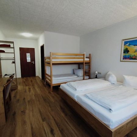 Hotel Sonnenkeller Neu-Ulm Buitenkant foto